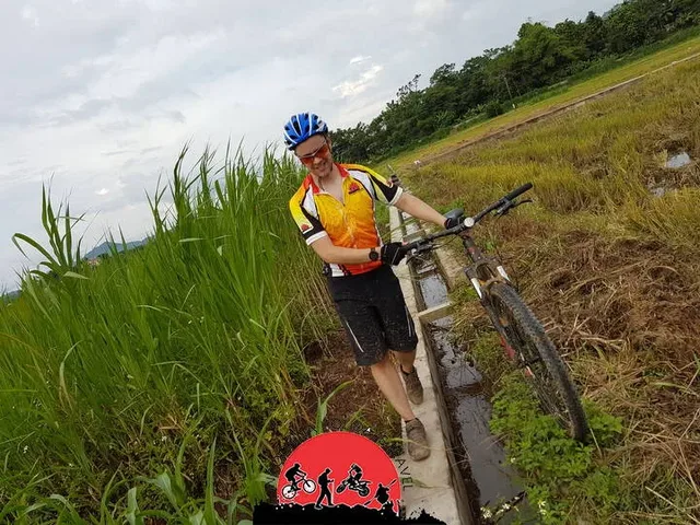 Cambodia Cycling from Angkor To The Beach - 13 Days 1