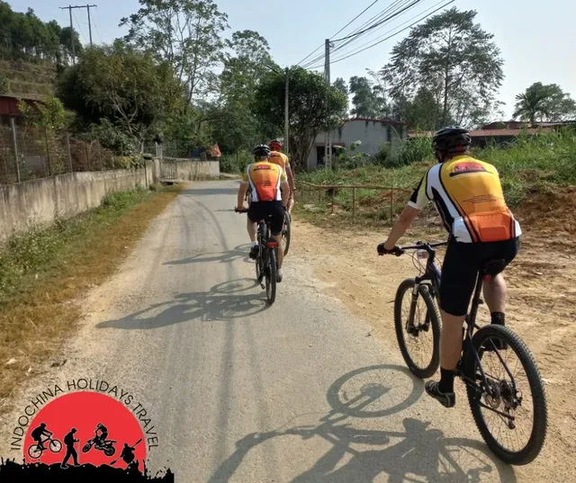 Cycling From Siem Reap To Hoian ( Vietnam ) - 18 Days 2